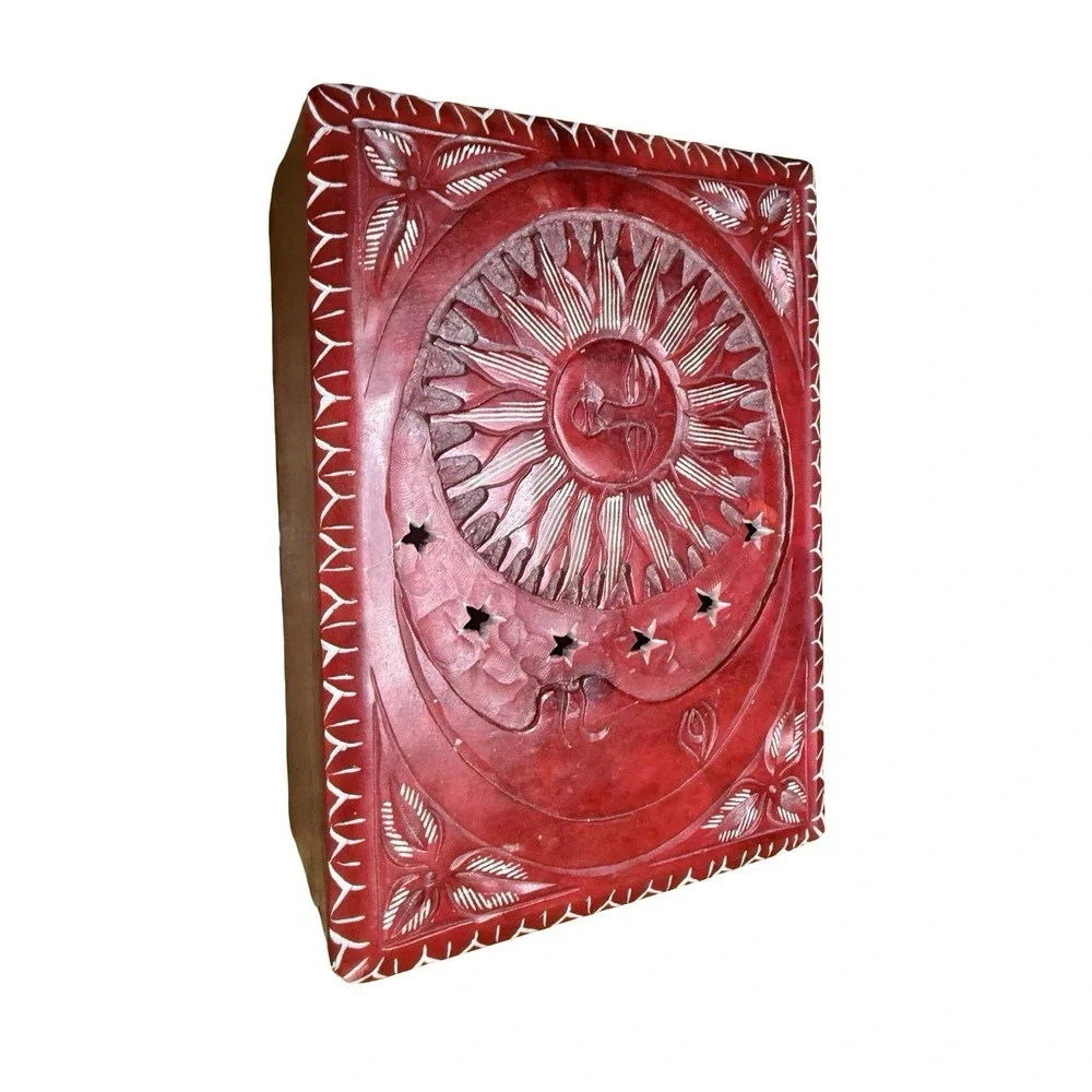 Vintage Made In India Sun Moon And Stars Jewelry stone box trinket '